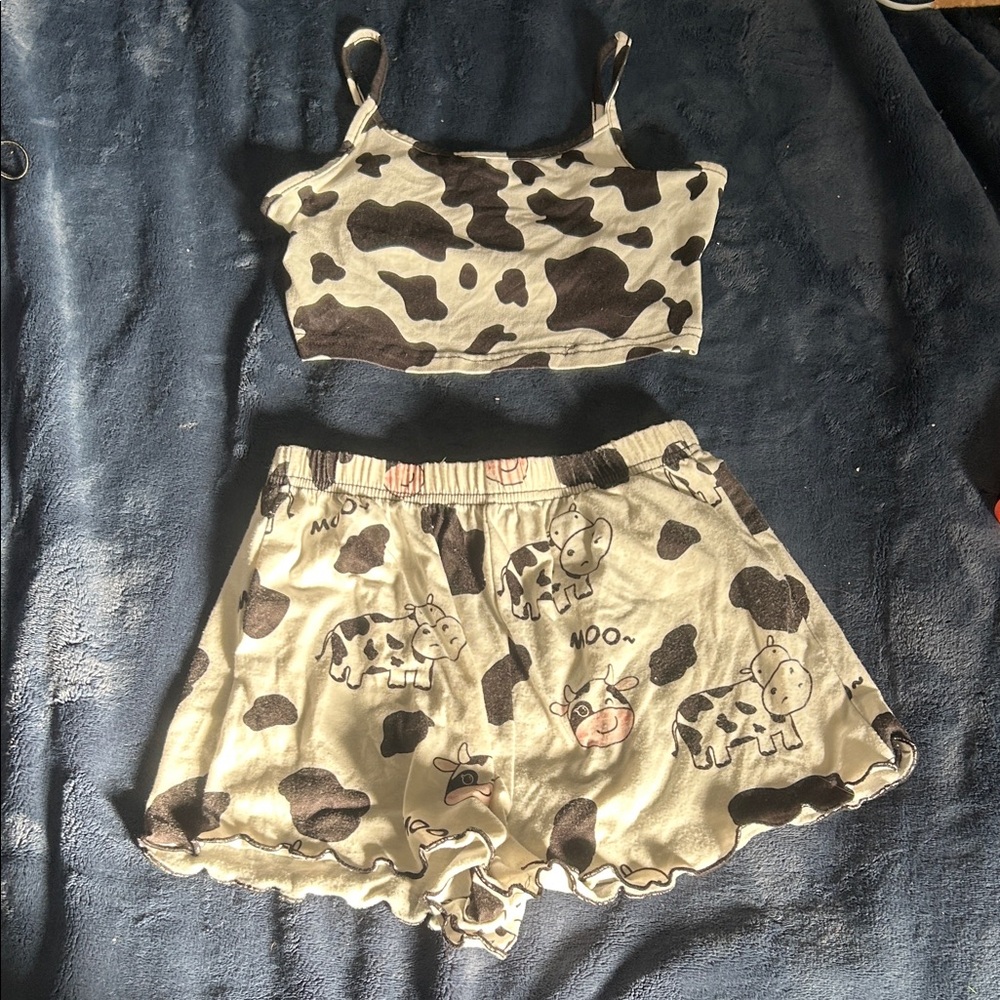 SHEIN Cow Print Camisole and Shorts Set
